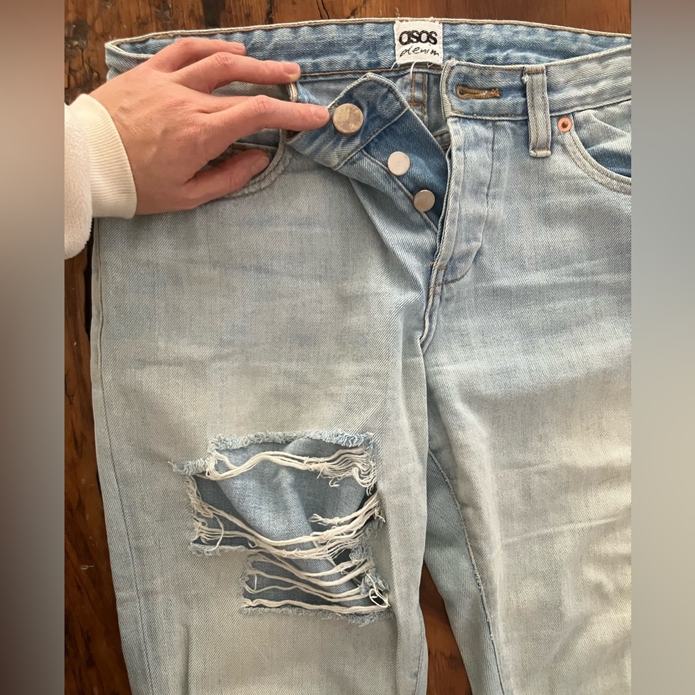 ASOS Light Blue Ripped Straight cut Jeans - Picture 2 of 4